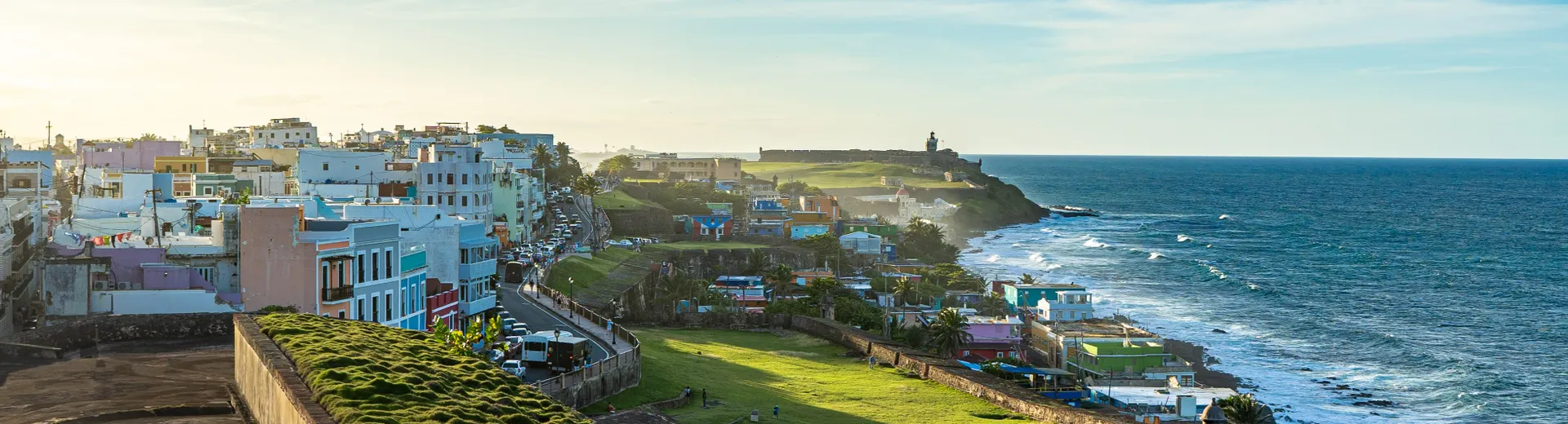 Envie d'une destination exotique où tout se déroule à un rythme tranquille ? Porto Rico est votre prochaine destination de vacances. De la visite de San Juan à l'équitation, en passant par les cours de salsa et la détente à Playa Flamenco. Porto Rico a tout pour plaire. Réservez votre hôtel dès maintenant. 