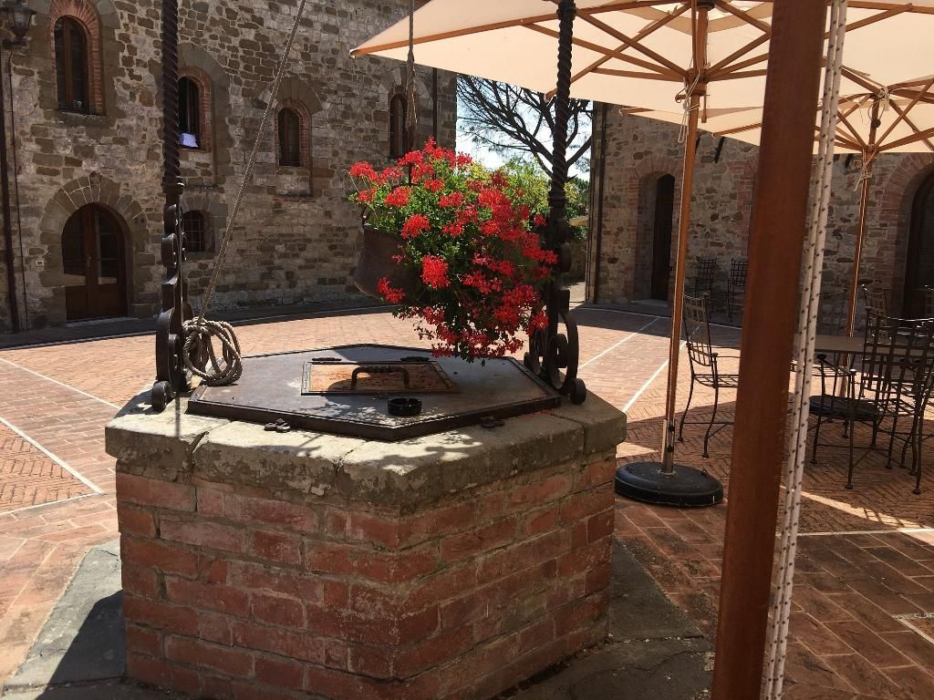 Castel Monastero, foto 11