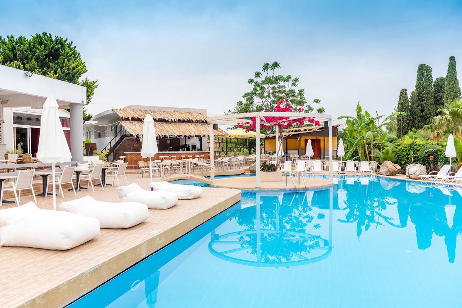 Palm Beach Hotel, foto 1
