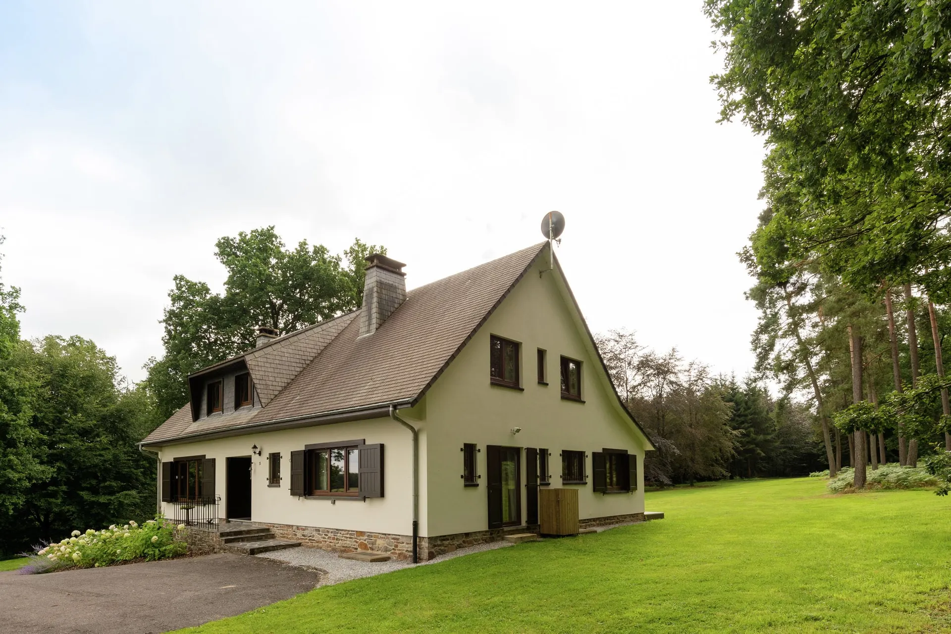 Exterieur vakantiehuis (zomer)