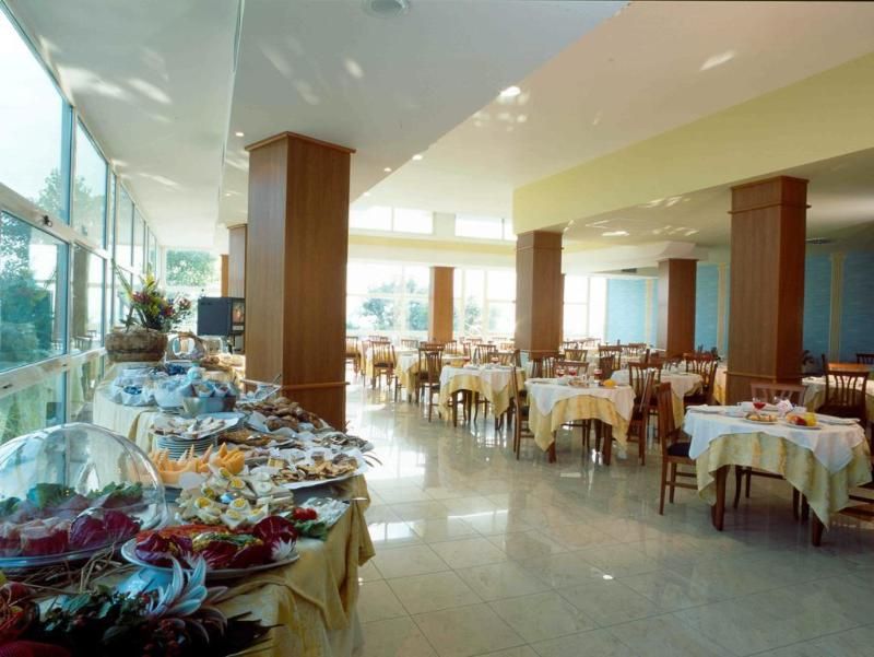 Remin Plaza, foto 5