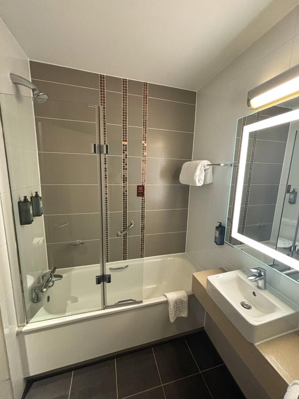 Clayton Hotel Cardiff, foto 14