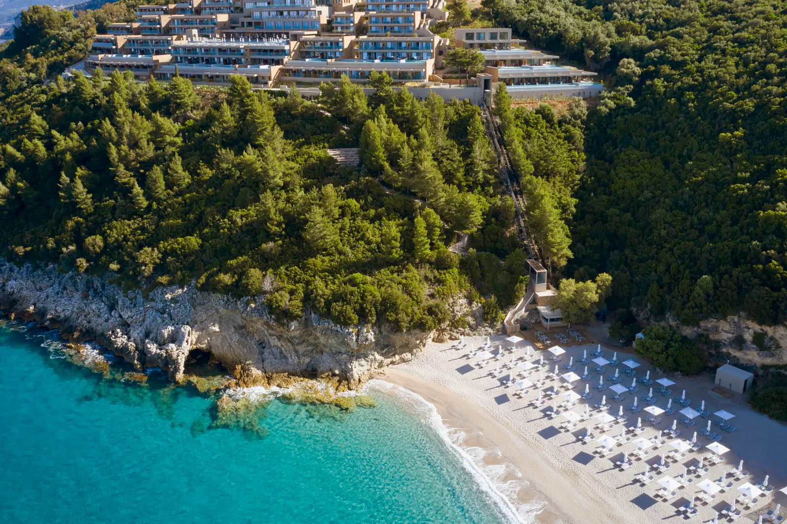 Elix, Mar-Bella Collection