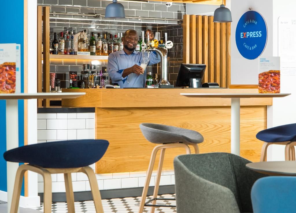 Holiday Inn Express Cardiff Bay, foto 8