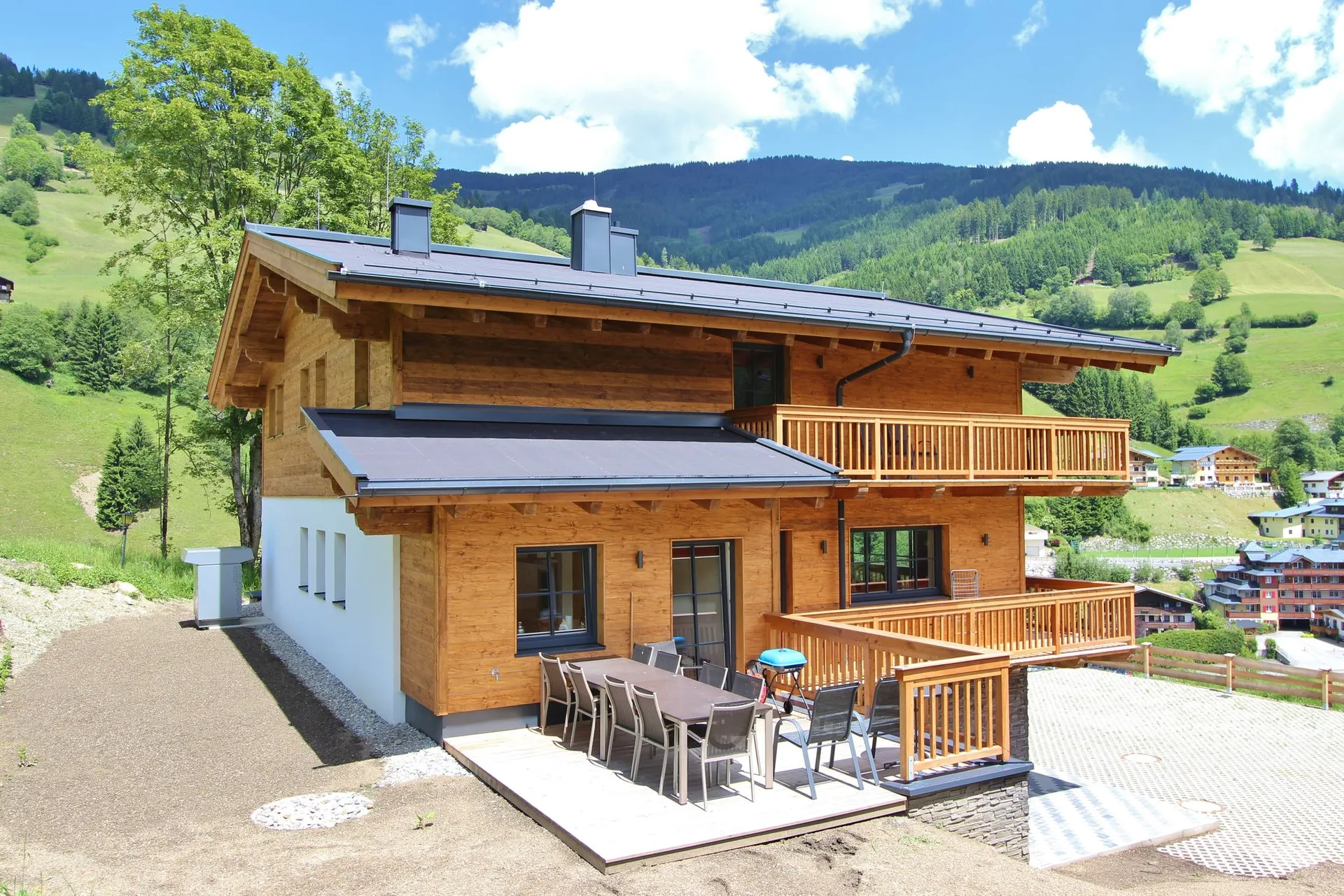 Exterieur vakantiehuis (zomer)