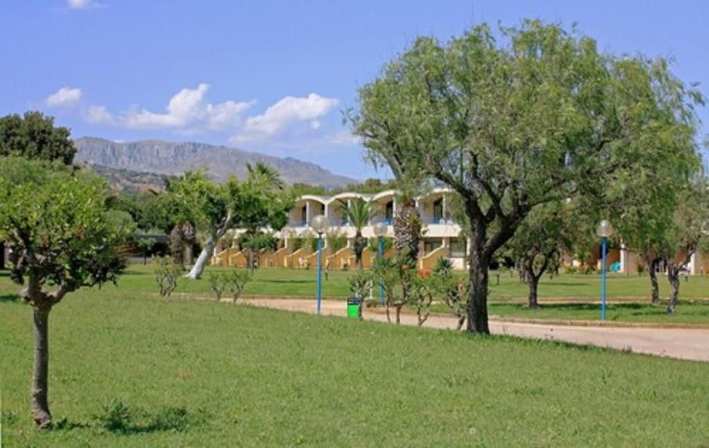 MClub Alicudi, foto 12