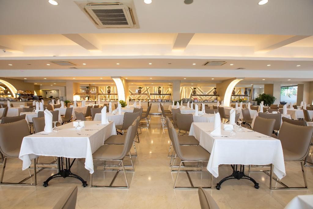 Falcon Hotel, foto 2