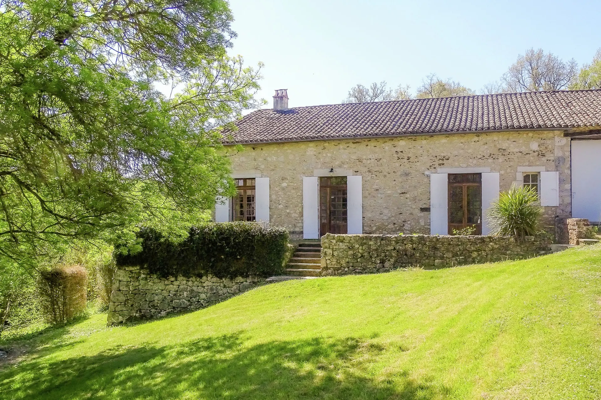 Extérieur maison de vacances (été)