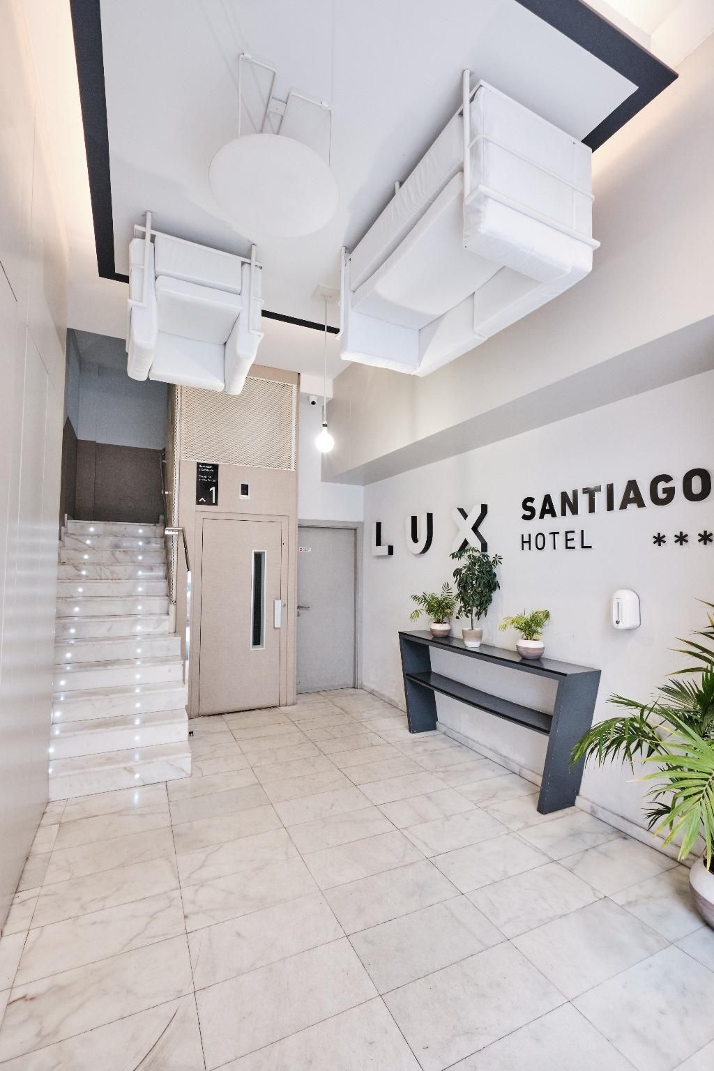 Lux Santiago, foto 9