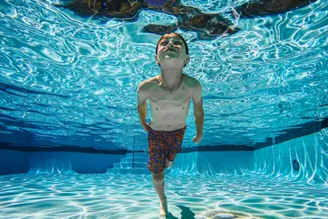 Neem je graag een frisse duik in het zwembad? Zijn je kinderen echte waterratten? Dan is een vakantiehuis mét zwembad iets voor jullie!