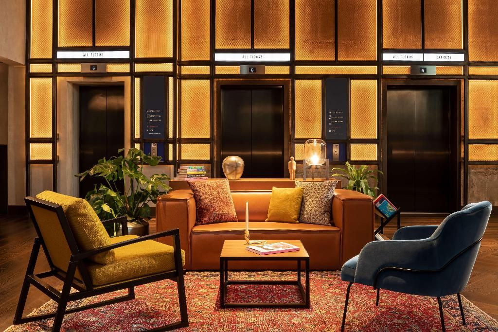 The Gantry London, Curio Collection by Hilton, foto 3