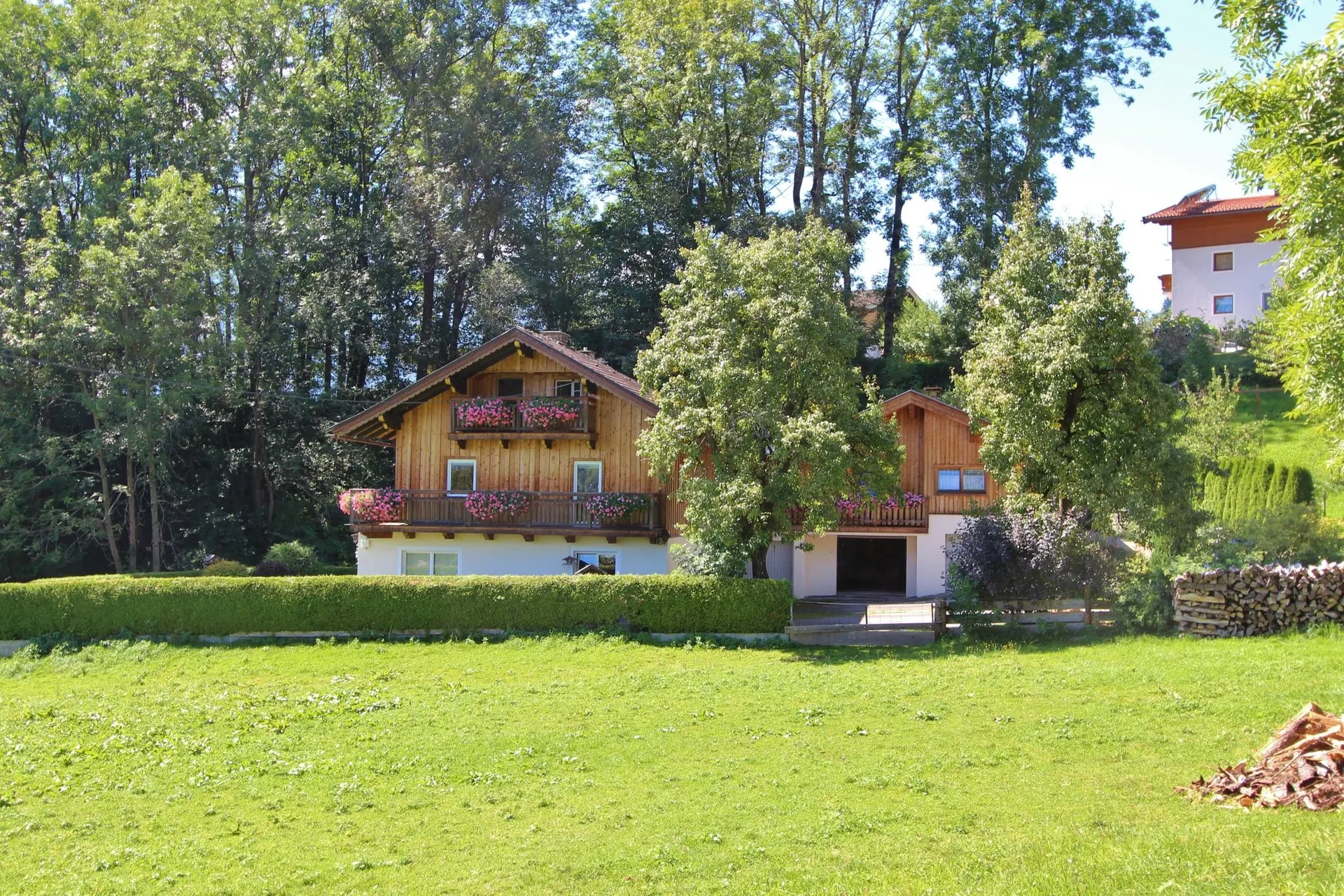 Exterieur vakantiehuis (zomer)