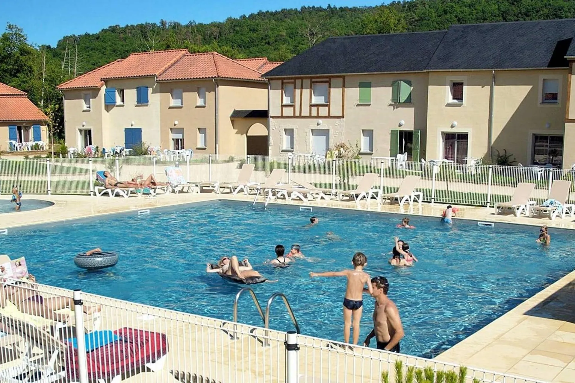 Piscine maison de vacances
