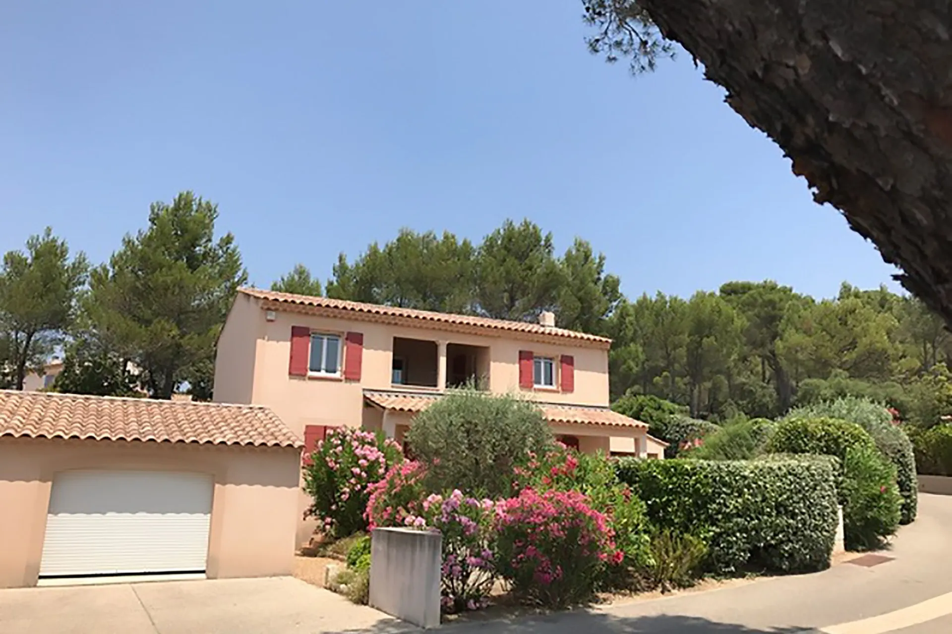 Extérieur maison de vacances (été)