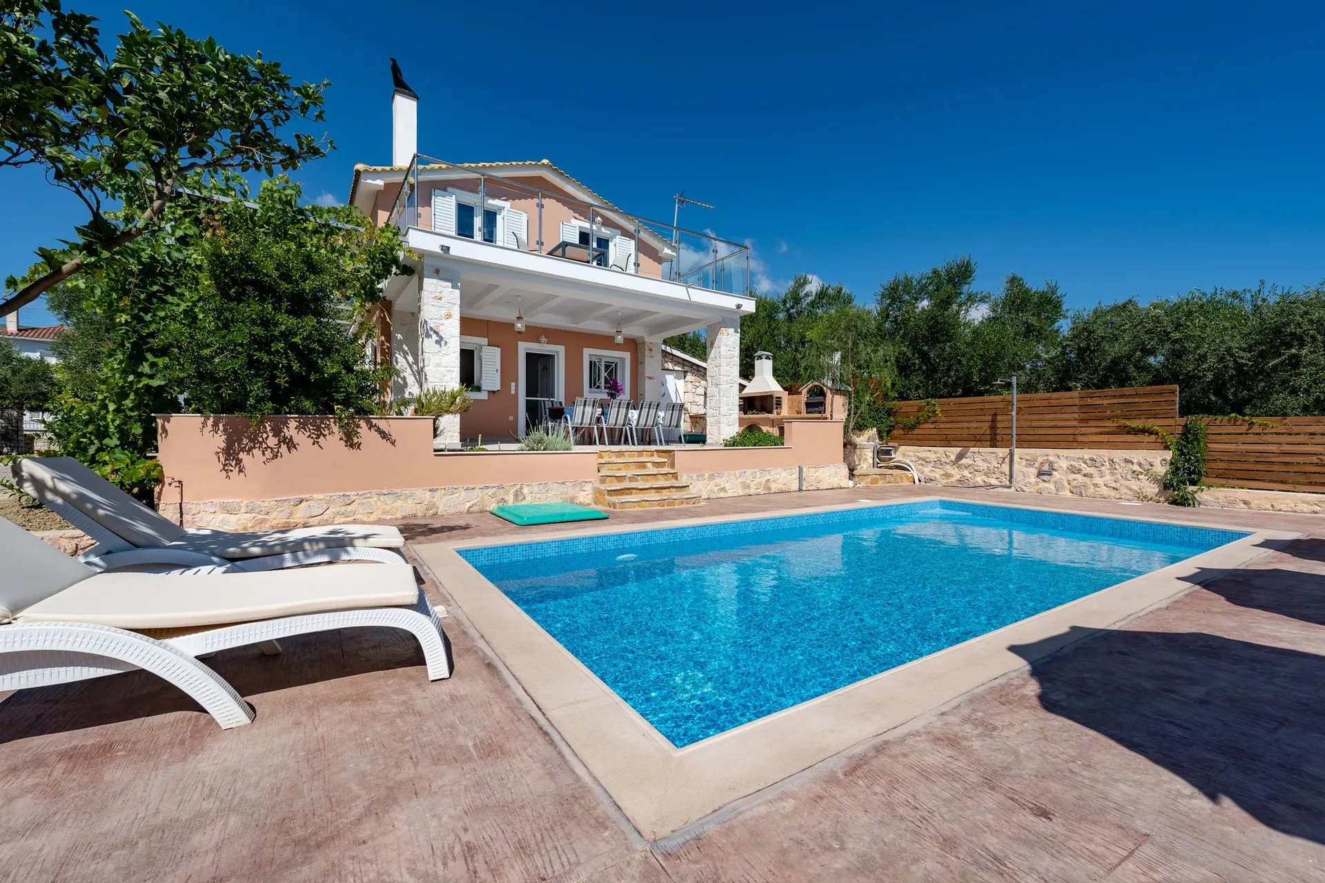 Extérieur maison de vacances (été)