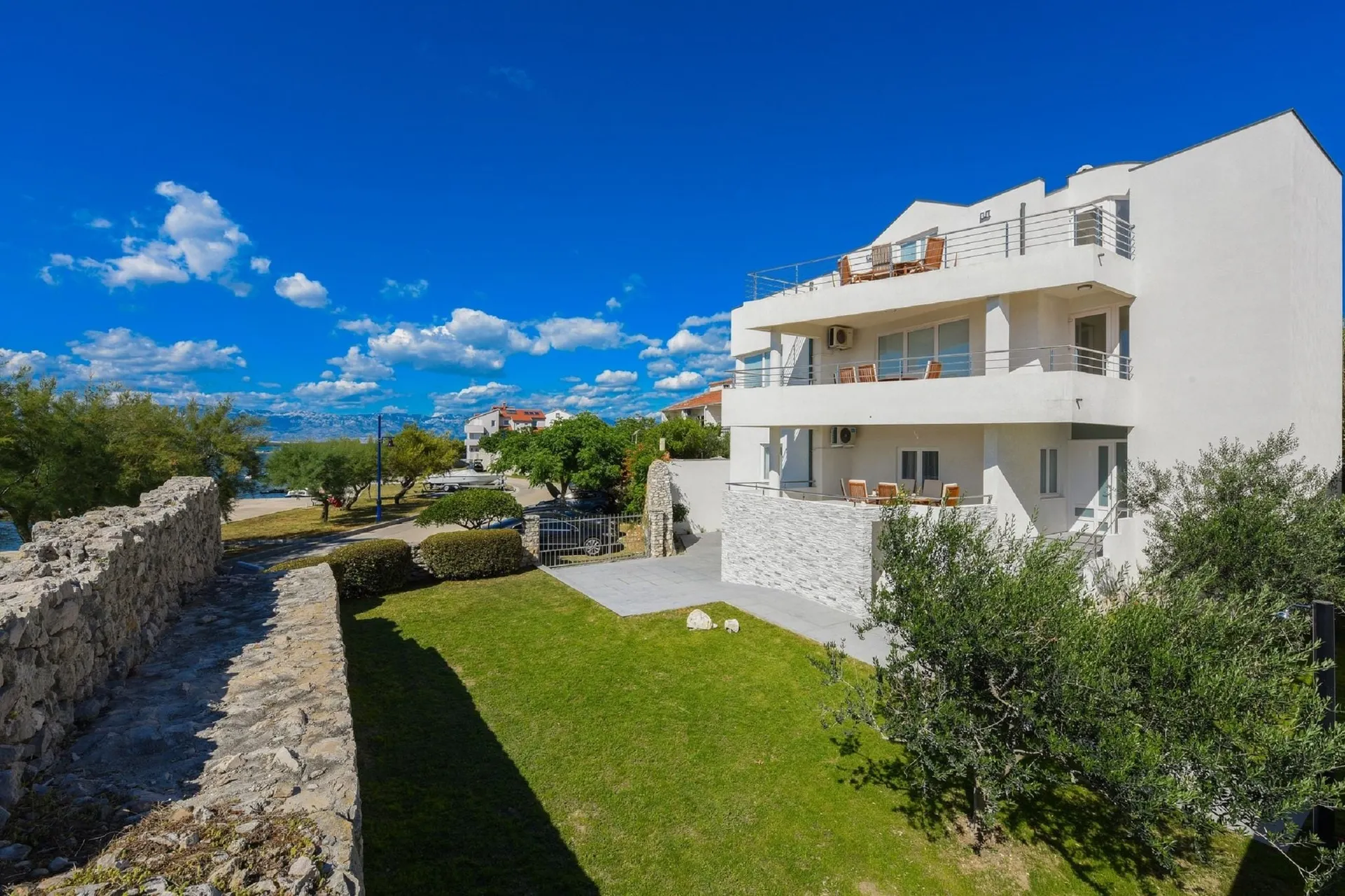 Extérieur maison de vacances (été)