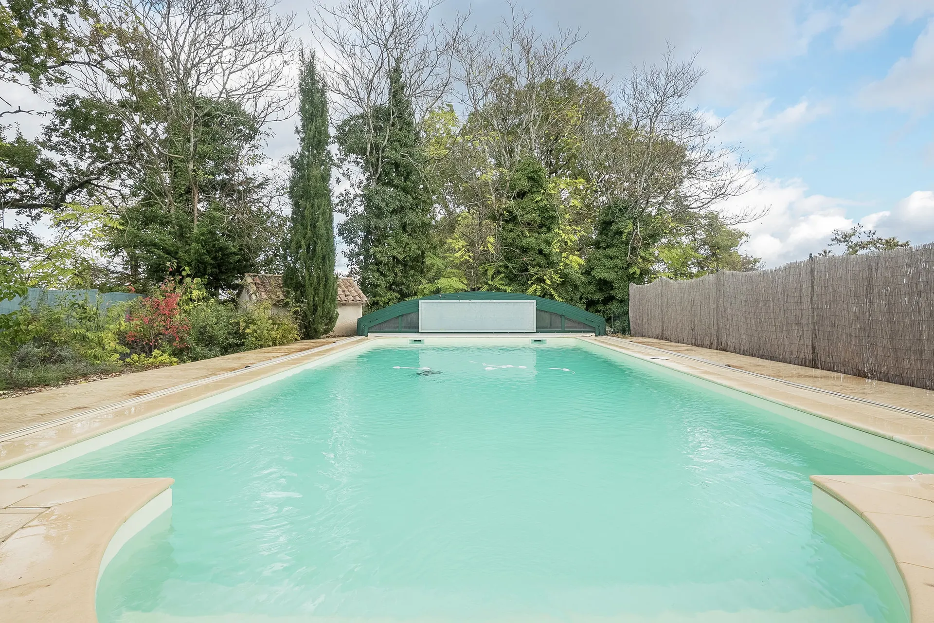 Piscine maison de vacances