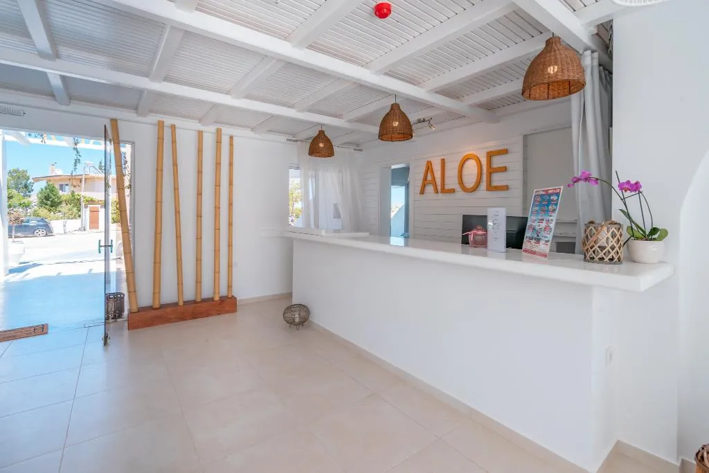 Aloe Hotel