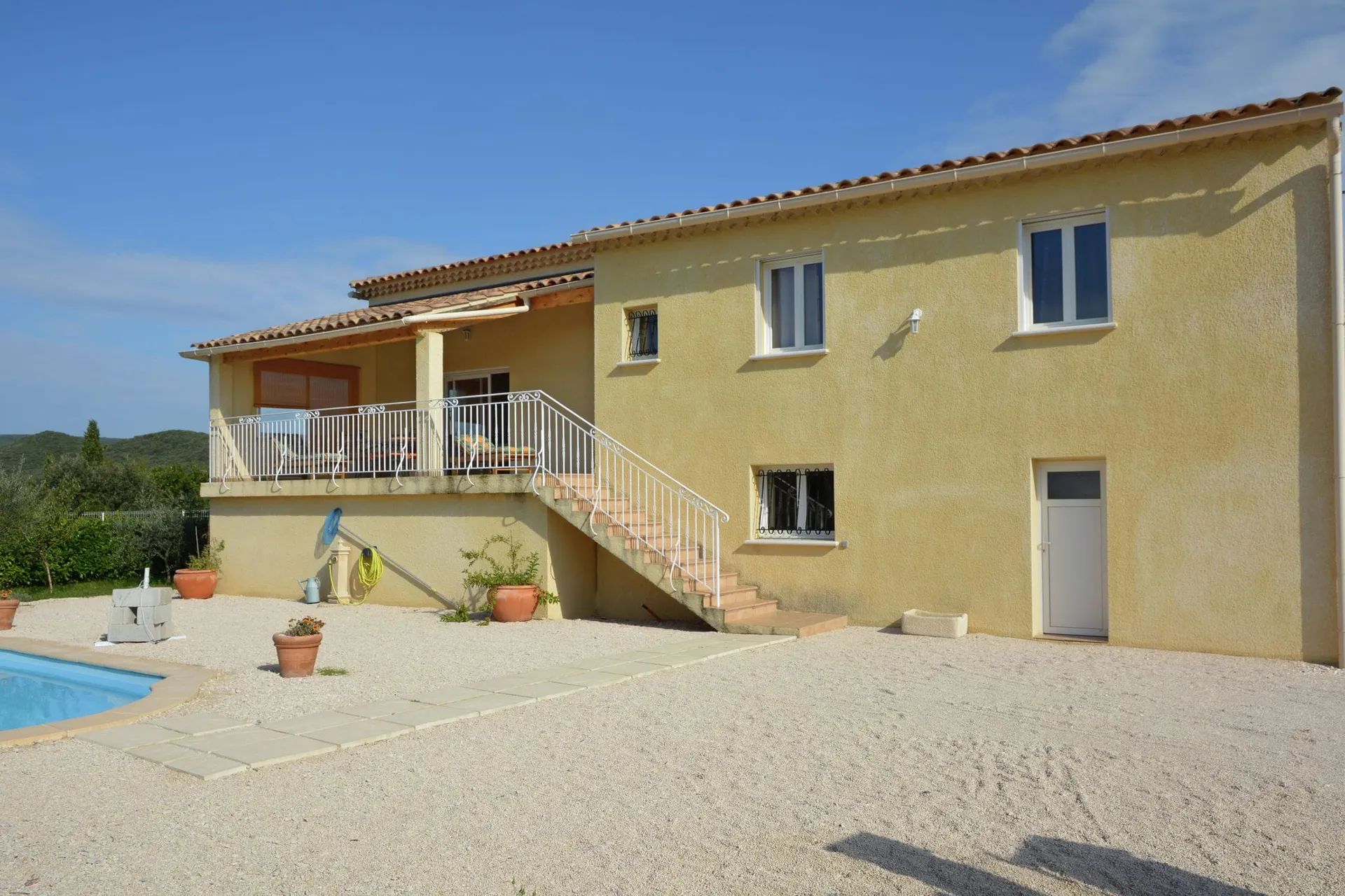 Exterieur vakantiehuis (zomer)