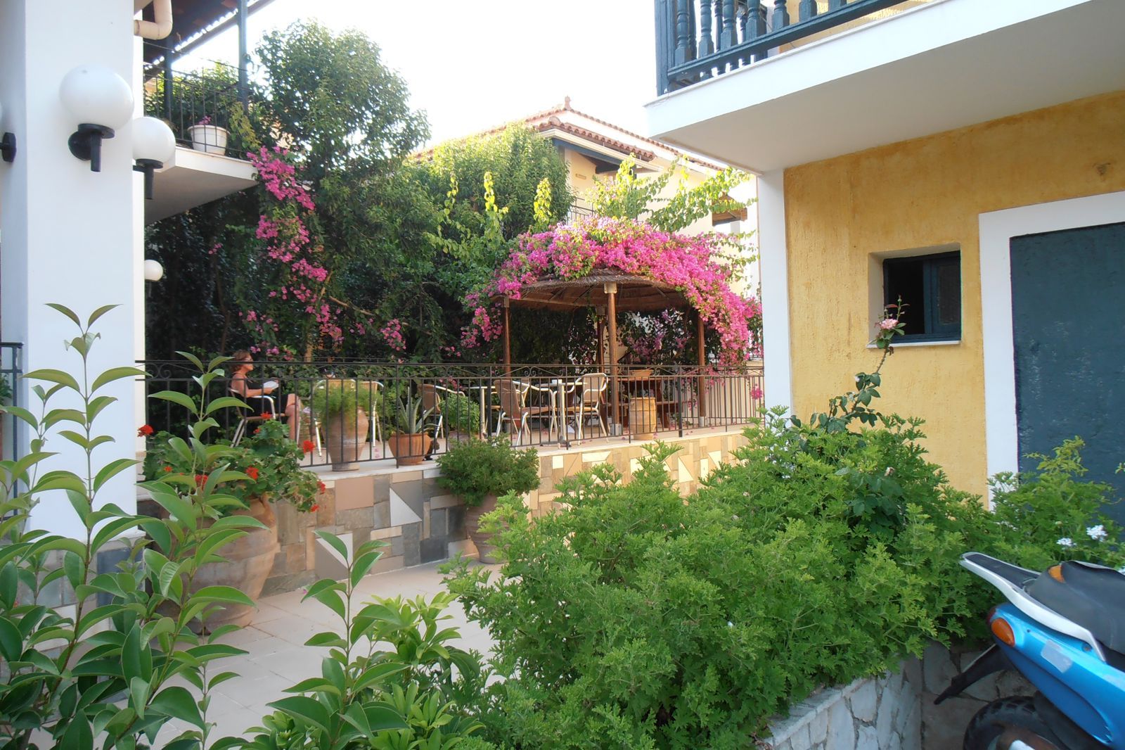 Krinas Aparthotel, foto 13