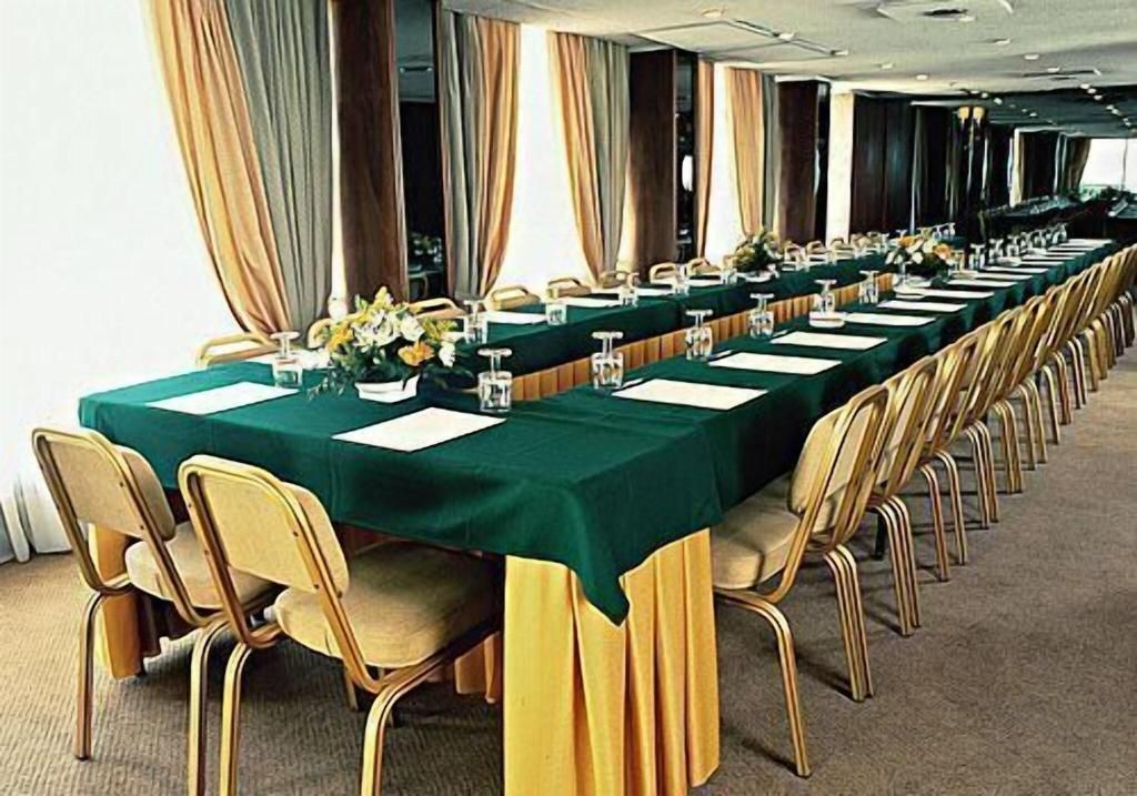 The Park Hotel Piraeus, foto 14