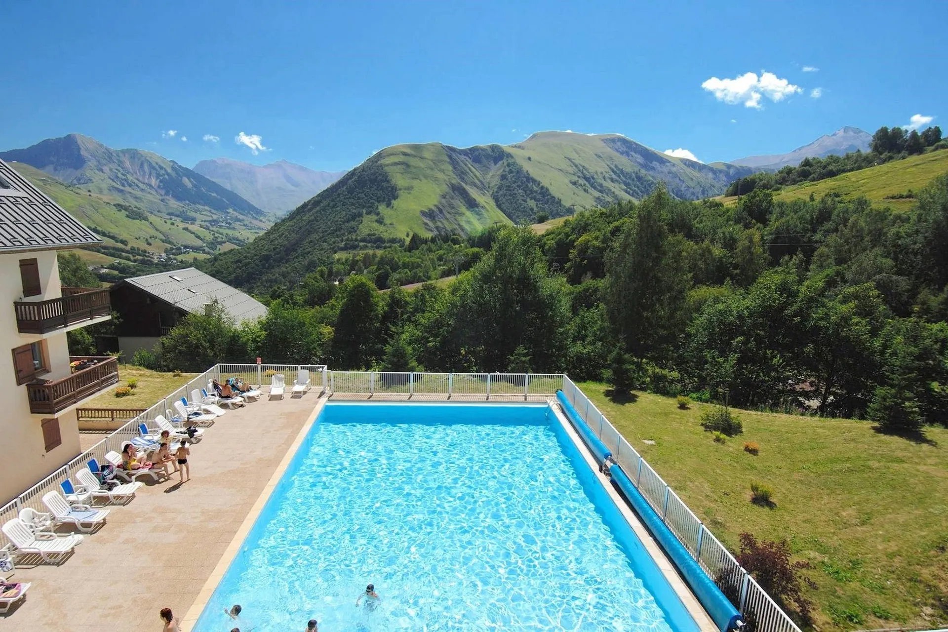 Piscine maison de vacances