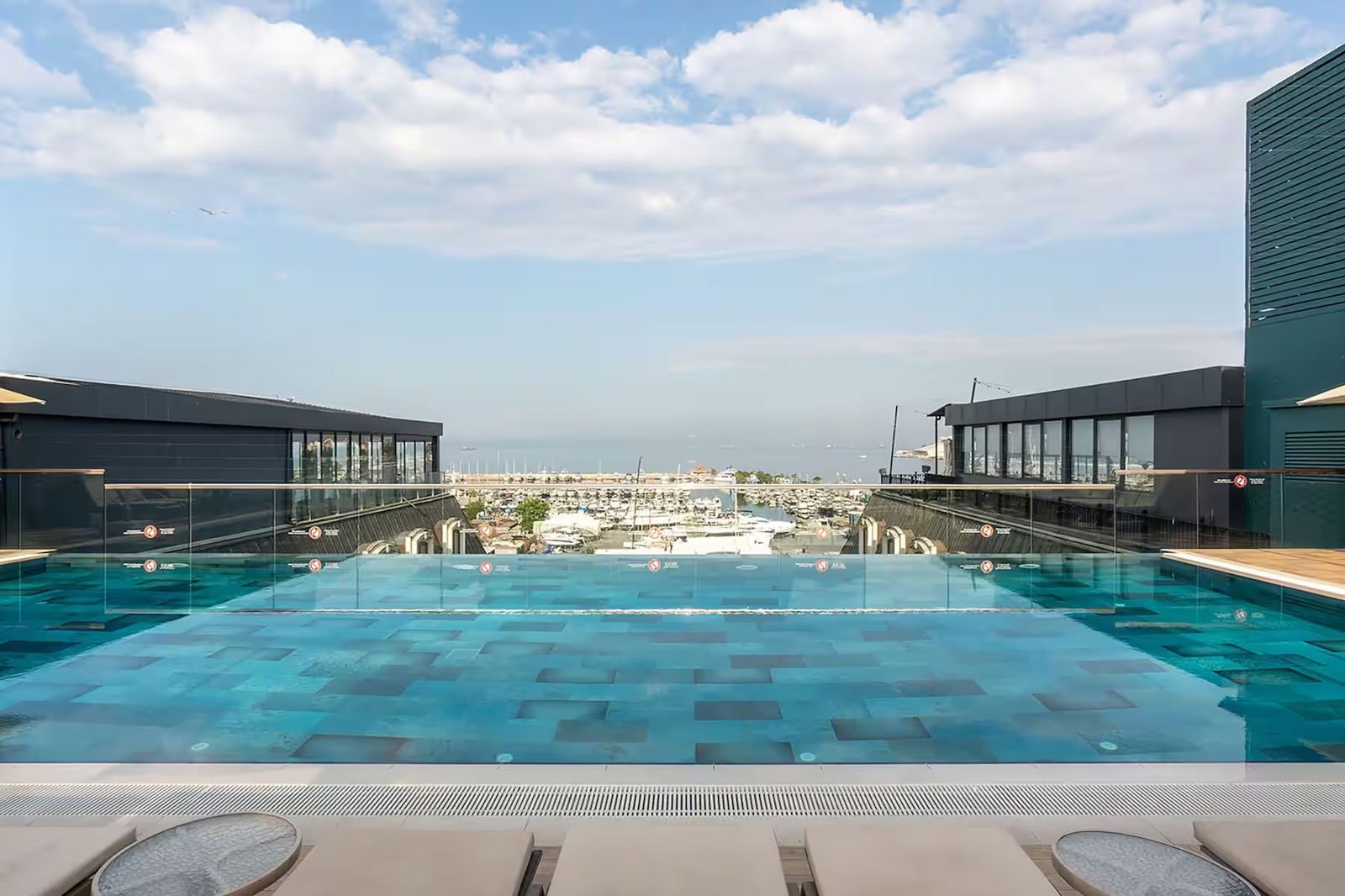 Wyndham Grand Istanbul Kalamis Marina Hotel, foto 13