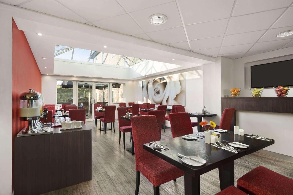 Ramada by Wyndham London Stansted Airport, foto 2