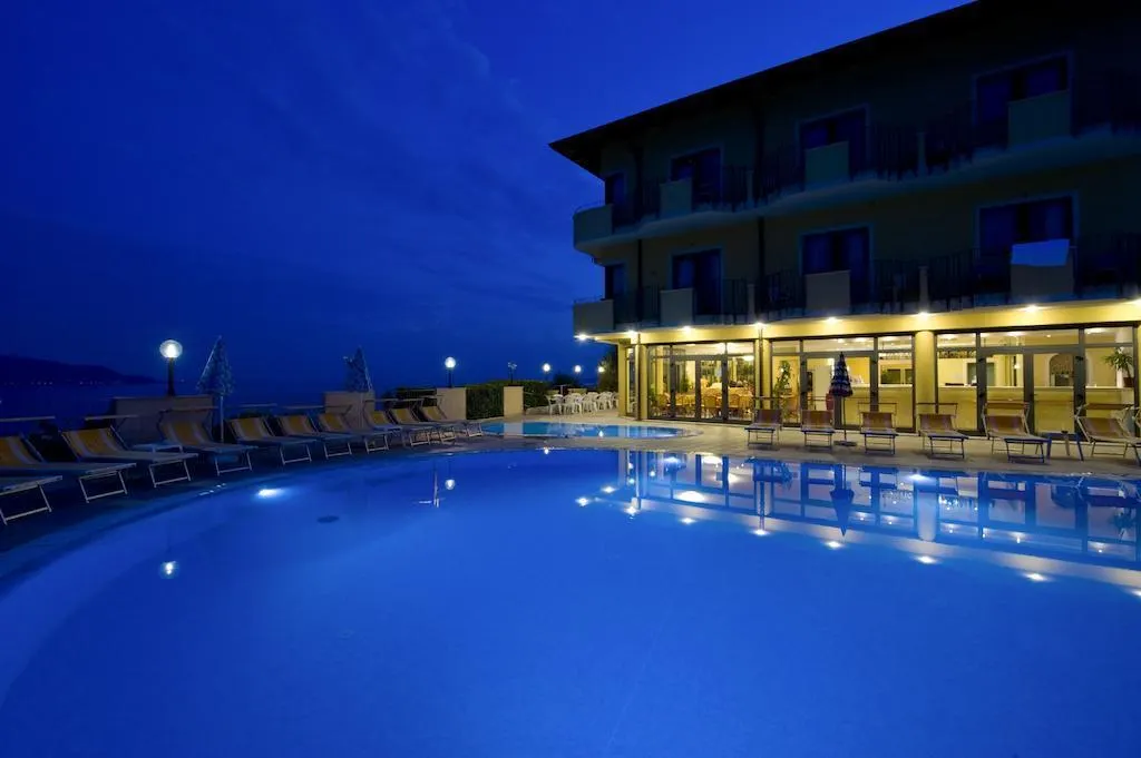Hotel Piccolo Paradiso