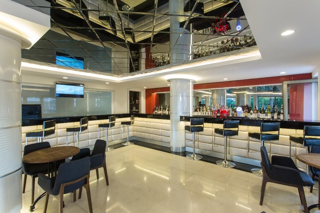 Falcon Hotel, foto 12