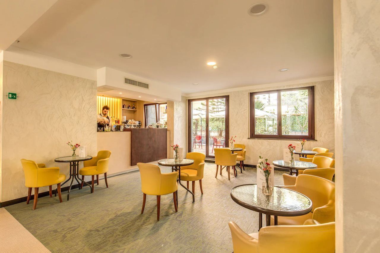 Warmth Hotel, foto 2