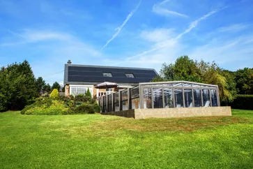 Exterieur vakantiehuis (zomer)