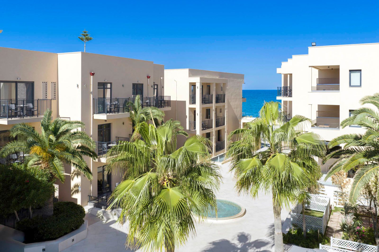 Atlantis Beach Hotel & Spa, foto 2