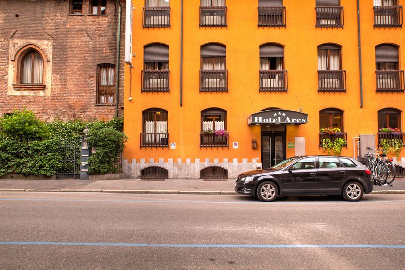 Ares Milan, foto 2