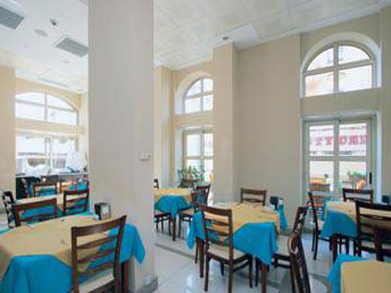 Almena Hotel, foto 8