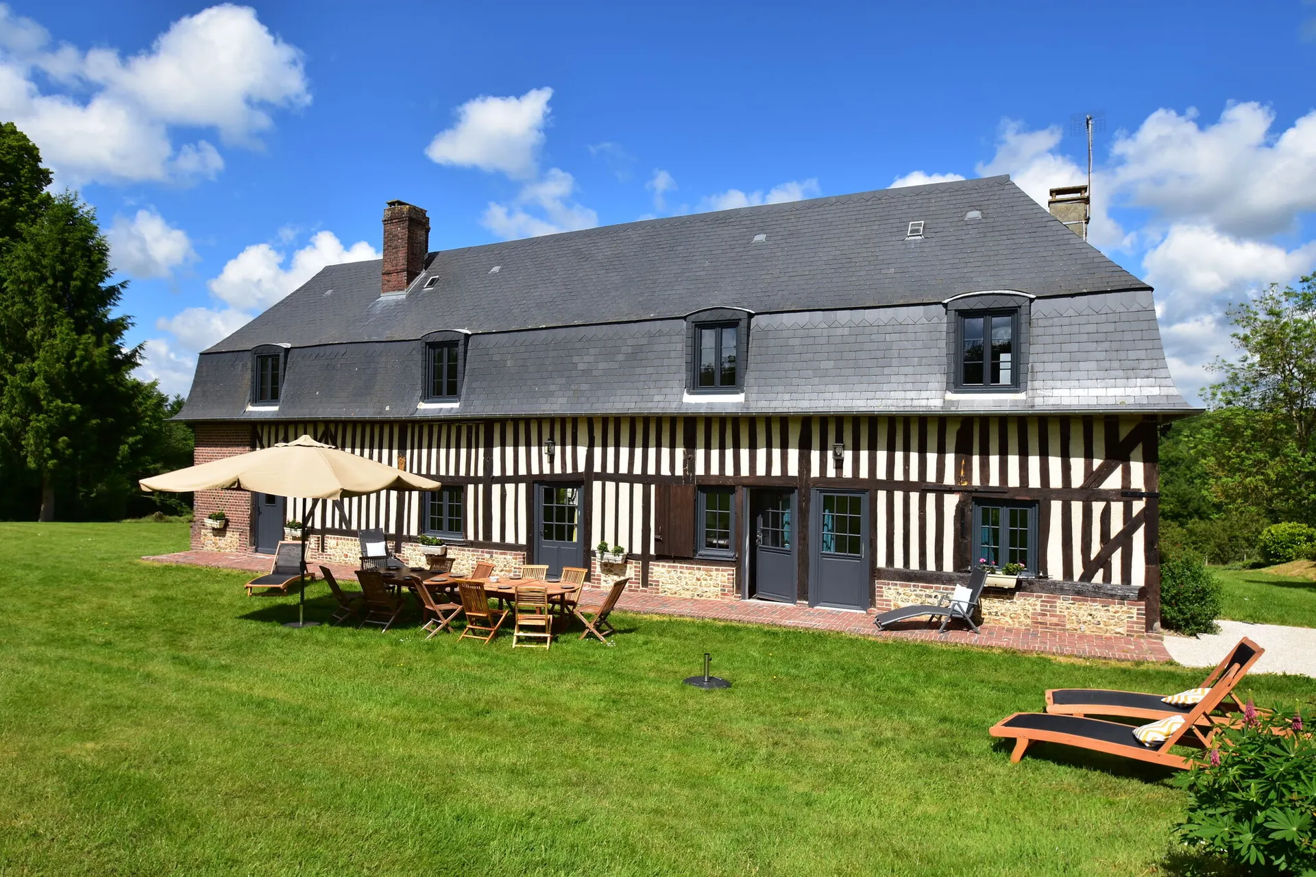 Extérieur maison de vacances (été)