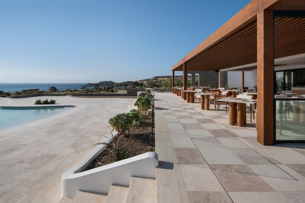 Vione Paros, foto 2