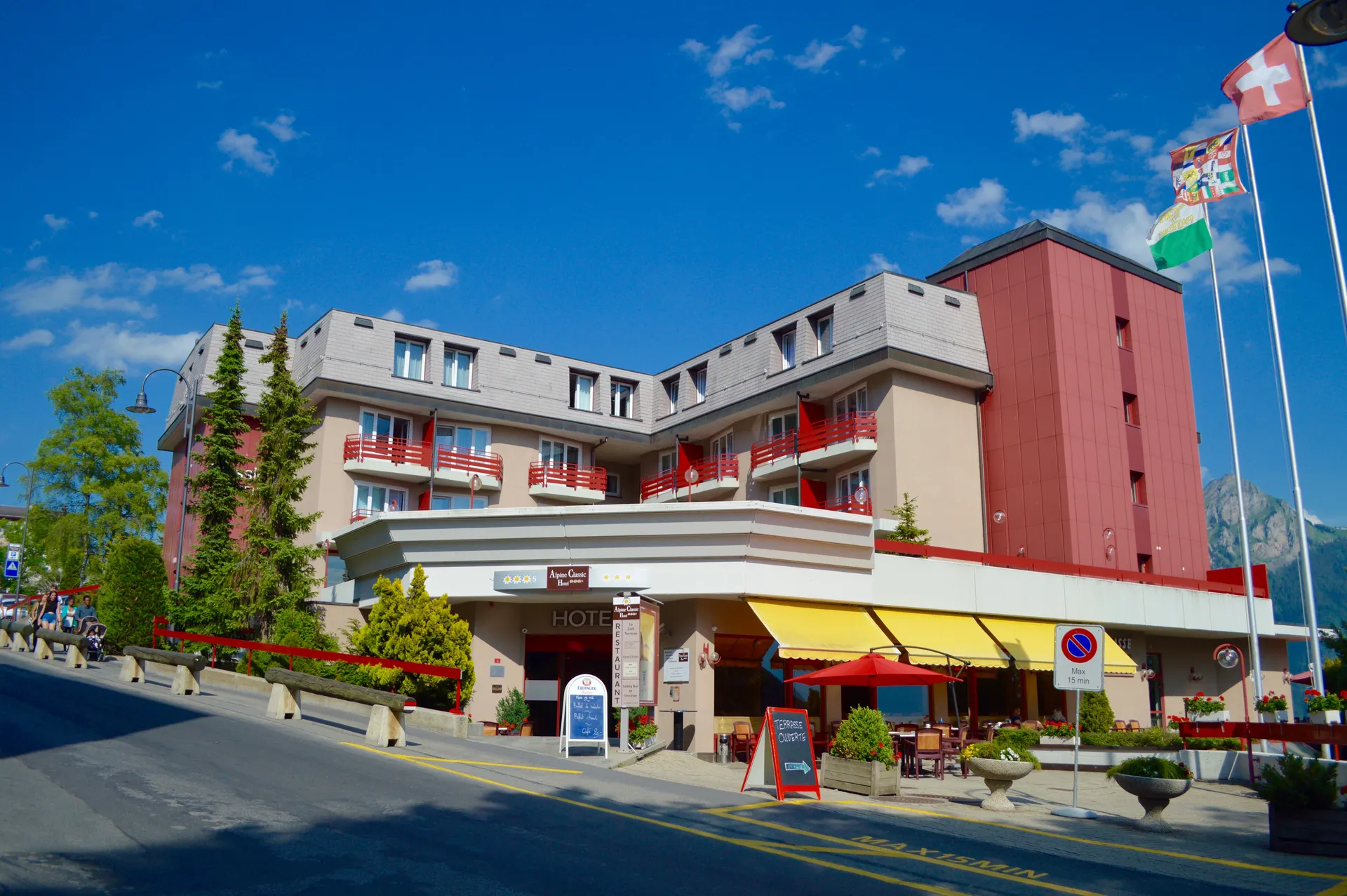 Alpine Classic Hotel