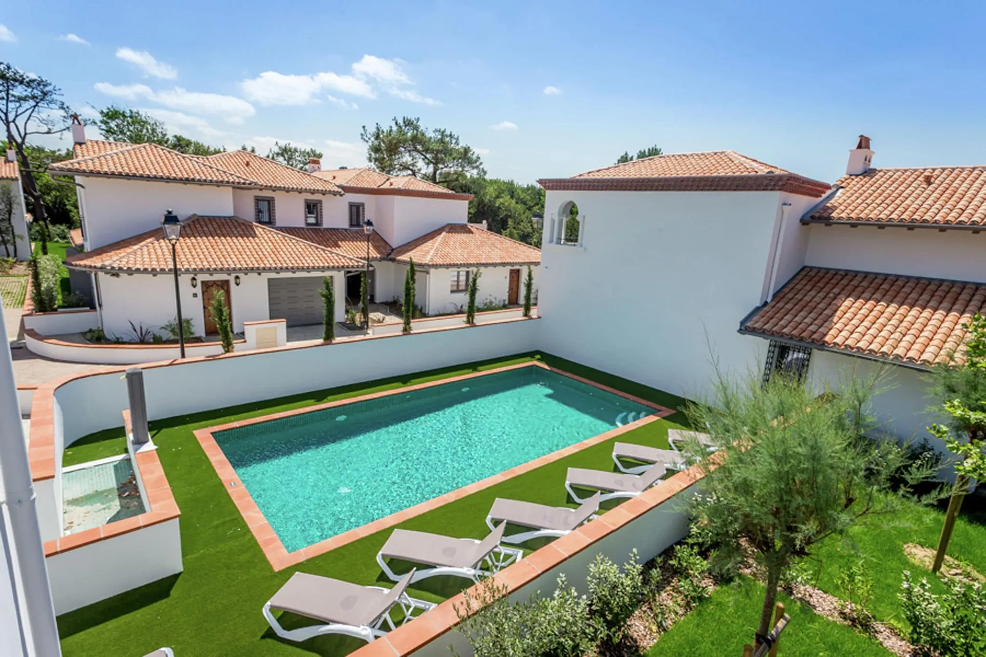Piscine maison de vacances