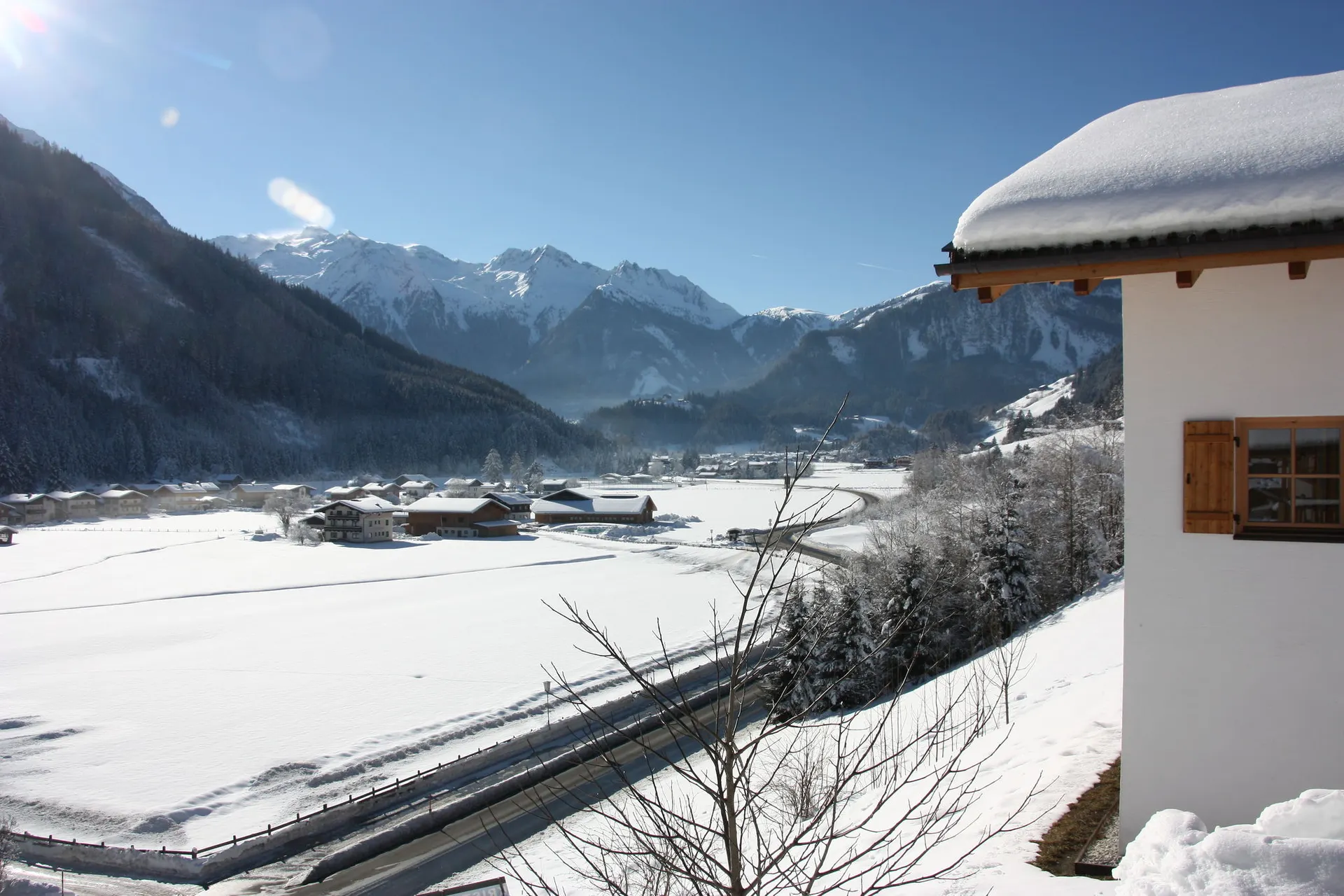 Extérieur maison de vacances (hiver)