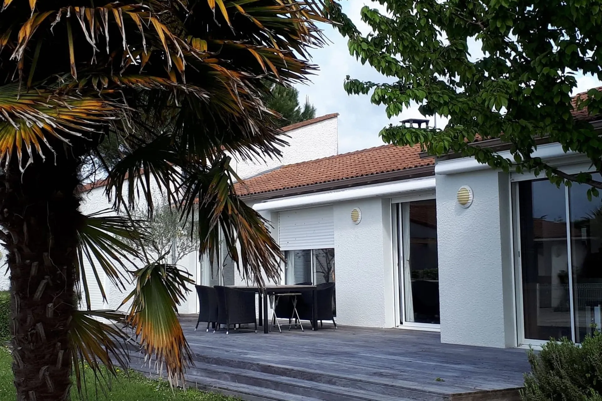 Extérieur maison de vacances (été)
