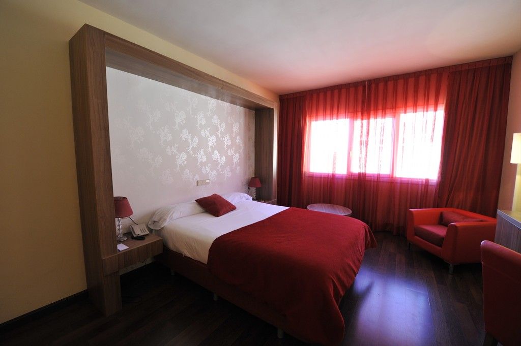 Hotel Puerta de Segovia, foto 3