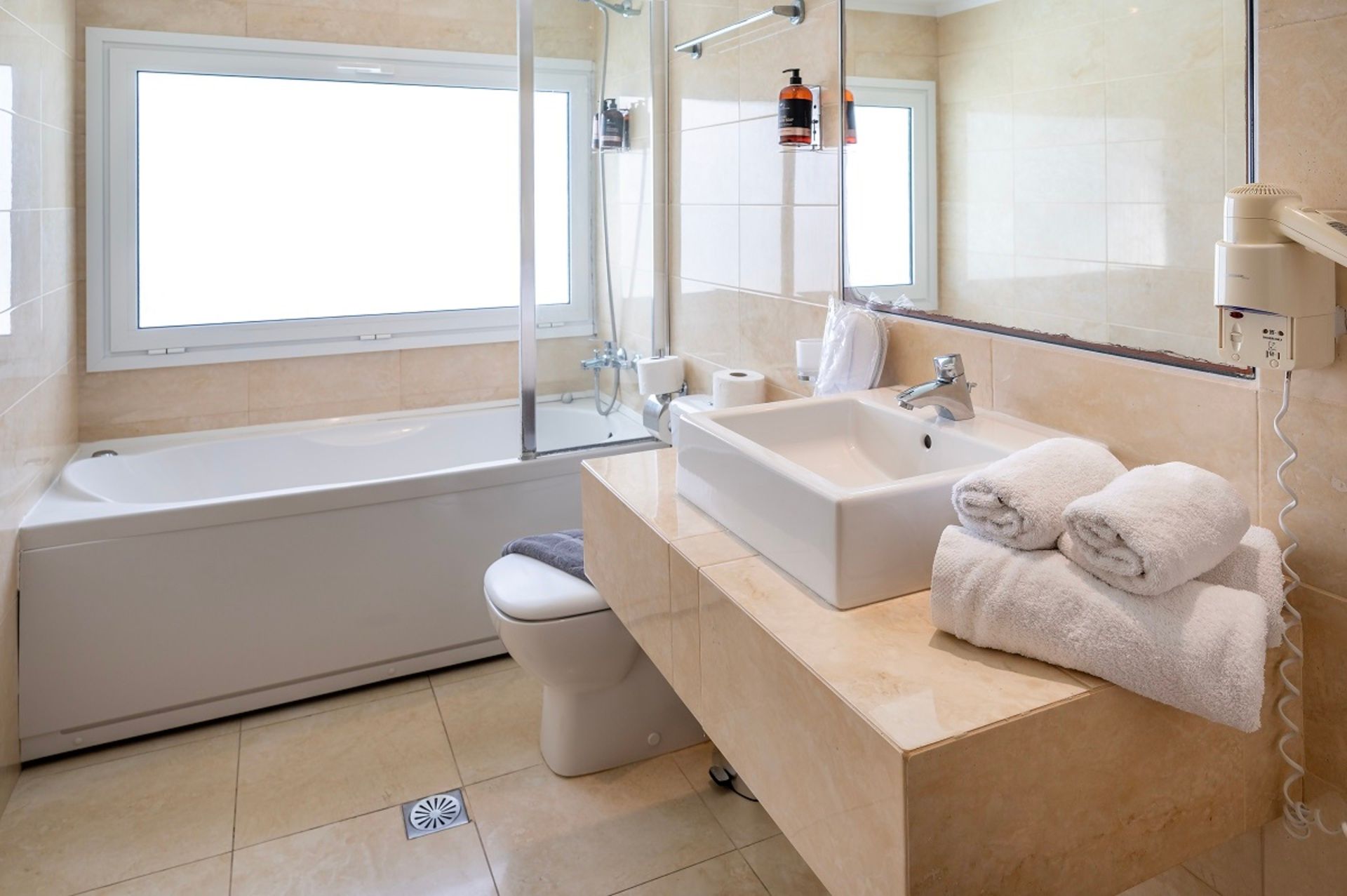 Smy Santorini Suites & Villas, foto 11