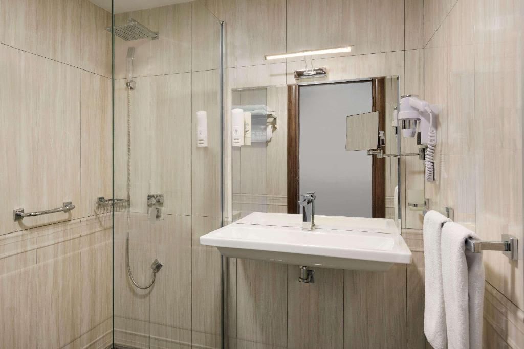 Ramada Hotel & Suites by Wyndham Edirne, foto 2