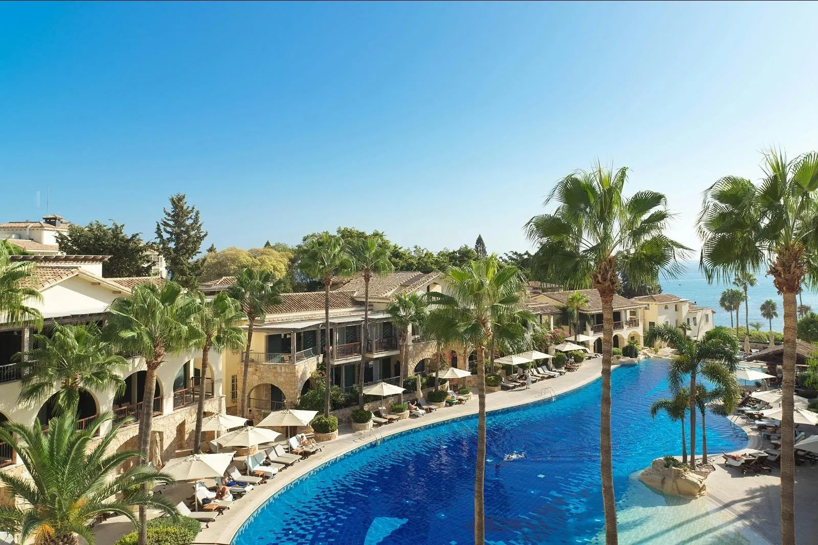 Columbia Beach Resort