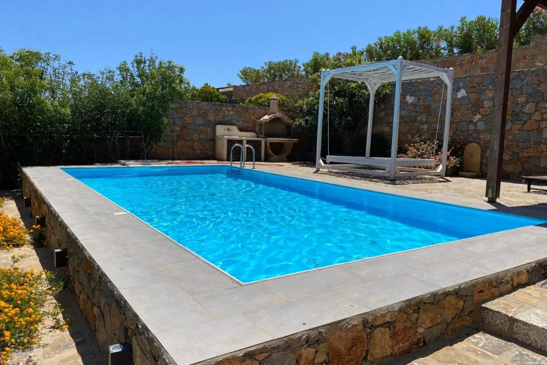 Piscine maison de vacances