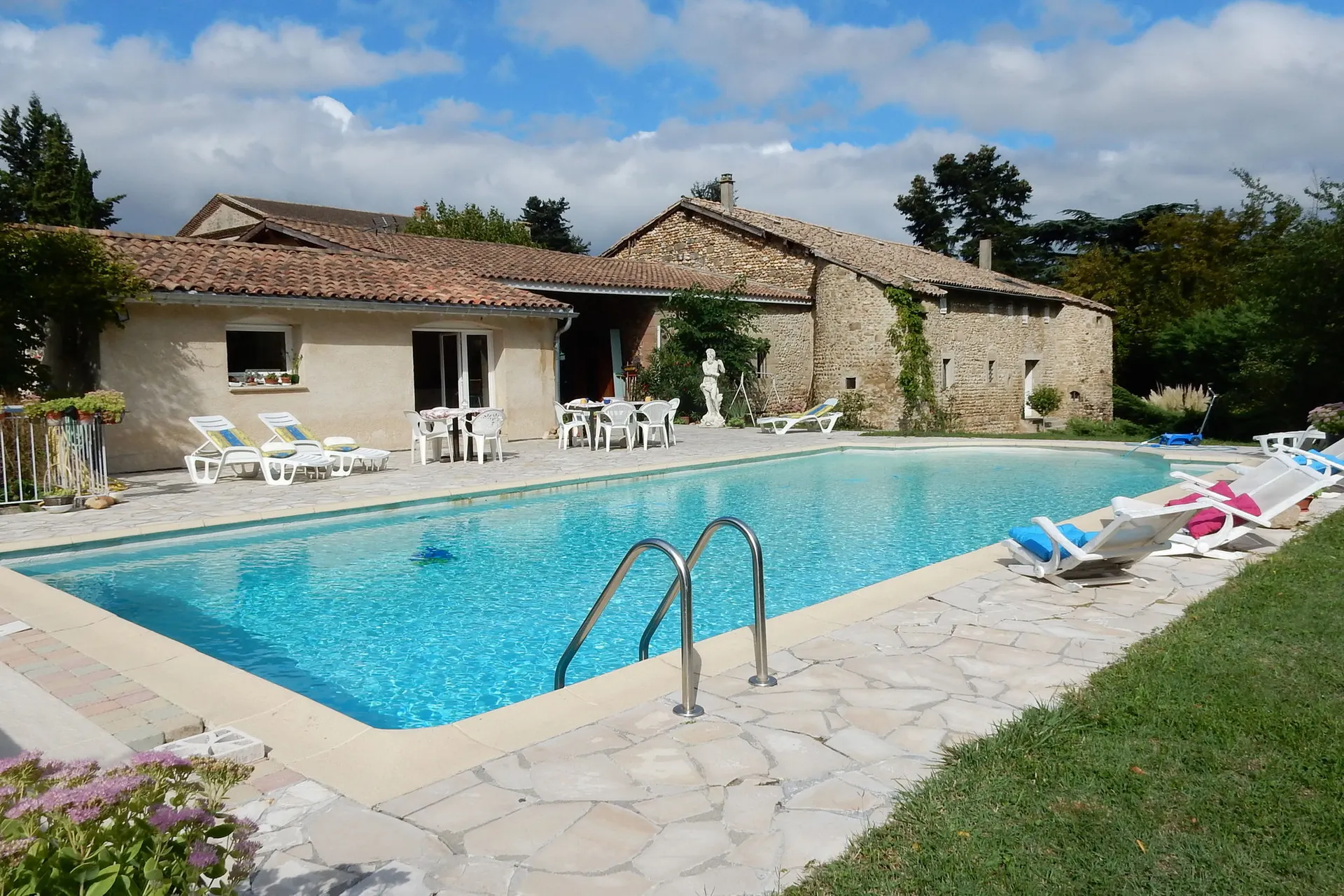 Extérieur maison de vacances (été)