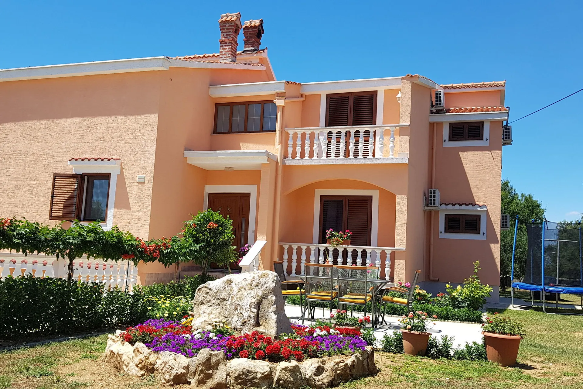 Extérieur maison de vacances (été)