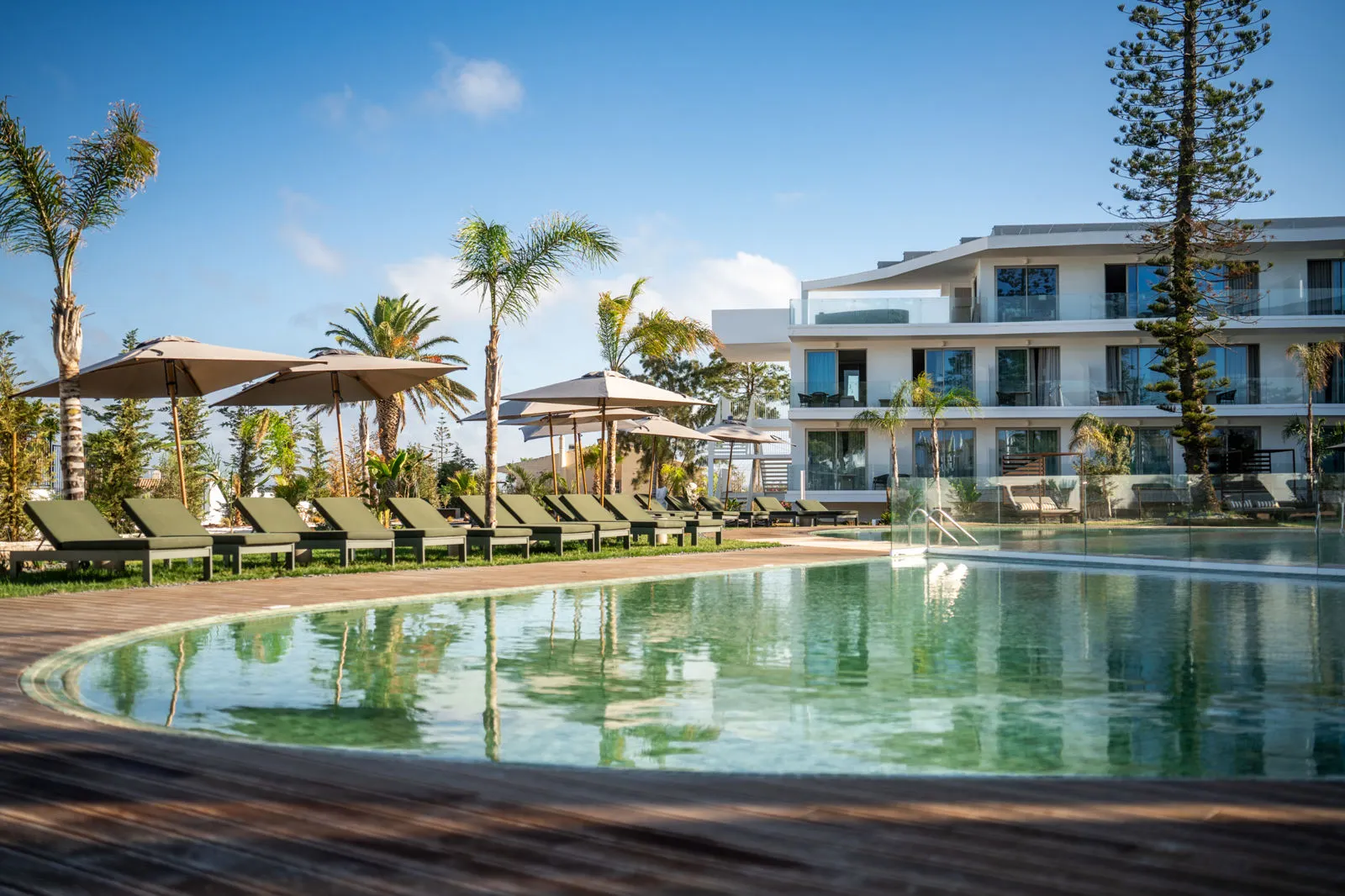 Castelo Suites Hotel