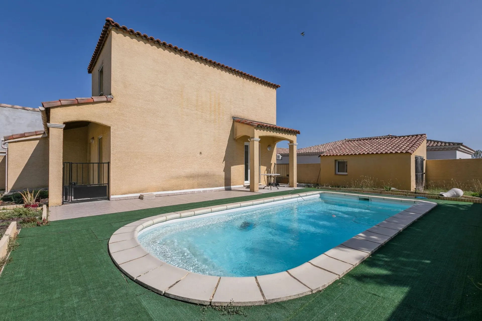 Extérieur maison de vacances (été)